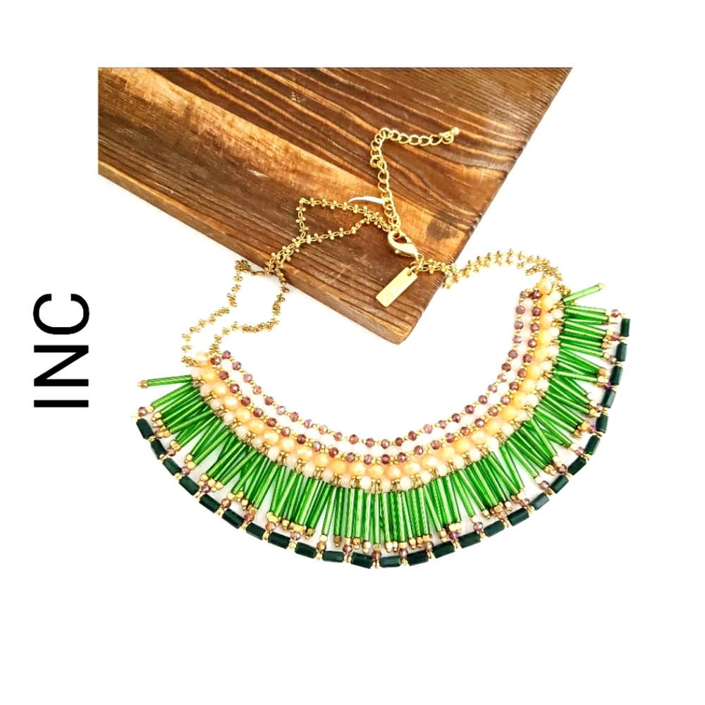 NWOT INC Green Seed Beaded Bib Statement Necklace Signed
